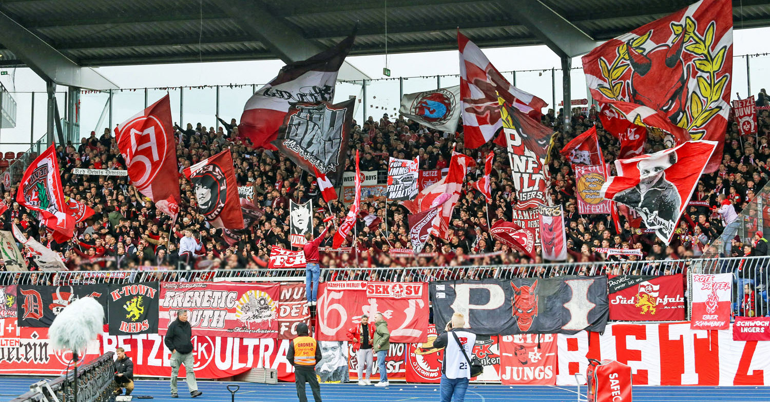 FCK-Fans im Gästeblock