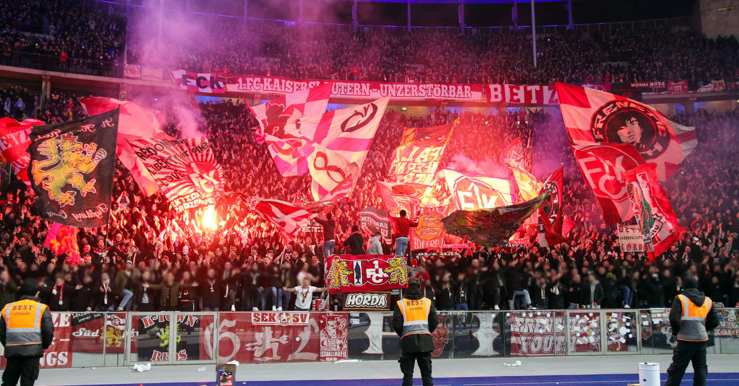 FCK-Fans im Gästeblock